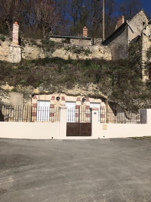 La Cavee Du Coteau, Petit Cocon Troglodytique Villa Vouvray Eksteriør bilde